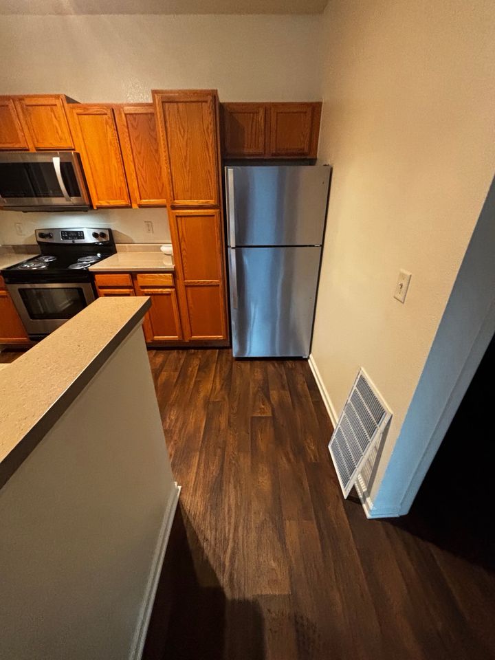 The same kitchen after cleaning